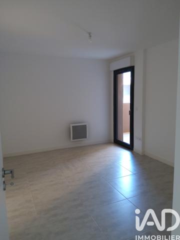 Location appartement 4 pièces 128 m² Frontignan