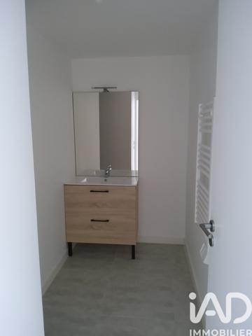 Location appartement 4 pièces 128 m² Frontignan