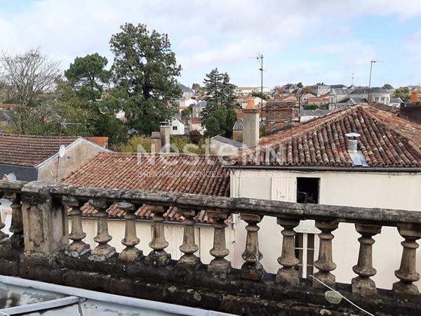 Maison spacieuse de 160m² habitable avec 4 chambres plein centre de Bressuire