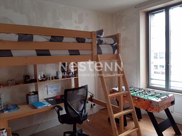 Maison spacieuse de 160m² habitable avec 4 chambres plein centre de Bressuire