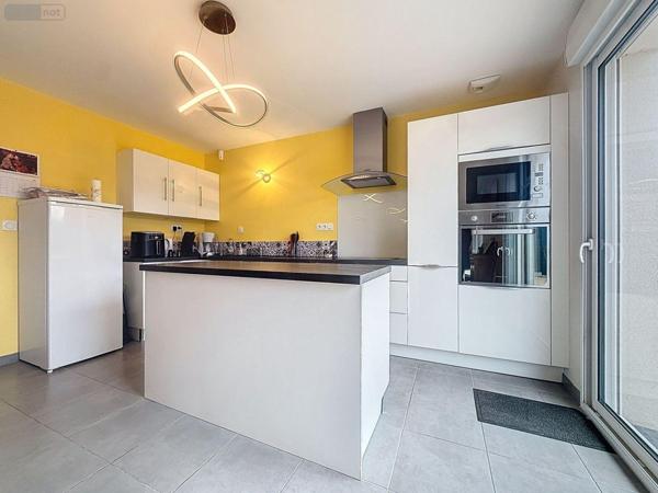 Maison individuelle à vendre à Hazebrouck dans le Nord (59190), ref : H9905   
Tennis