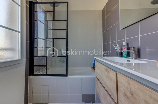 Maison contemporaine de 88,99 m²