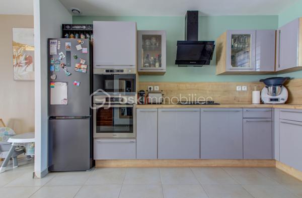 Maison contemporaine de 88,99 m²