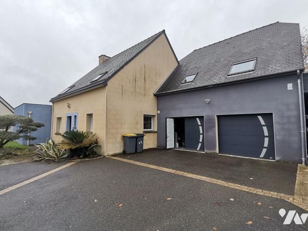 MONTAUBAN DE BRETAGNE - Maison de 177 m² avec 5 chambres et terrain de 1077 m².