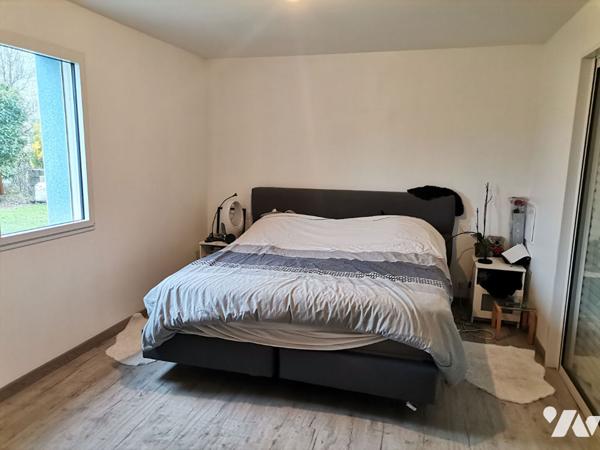 MONTAUBAN DE BRETAGNE - Maison de 177 m² avec 5 chambres et terrain de 1077 m².