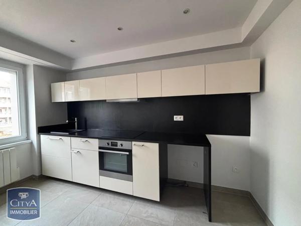 Appartement à louer 2 pièces 57.79m² Strasbourg (67200)