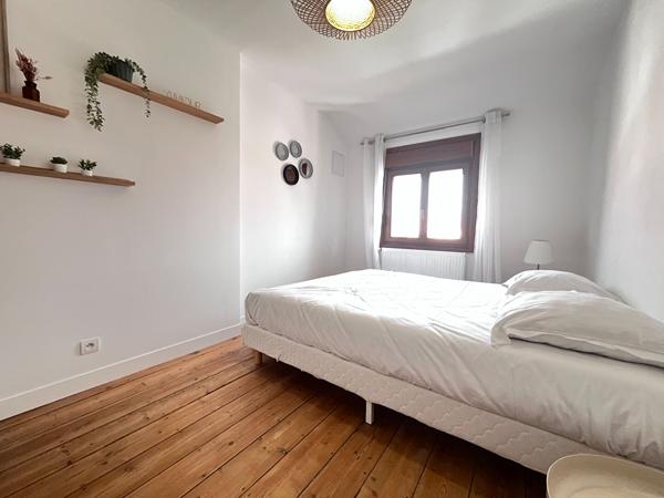 Maison Lambersart 4 pièces - proche commodités - un extérieur