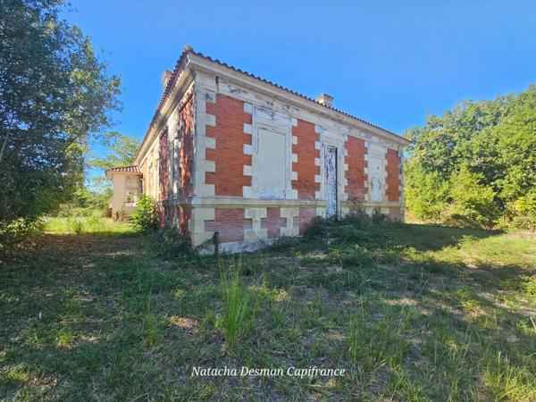 PROJET D’ENVERGURE À SOULAC-SUR-MER , Maison historique à rénover avec 36 384 m2 de foncier ,