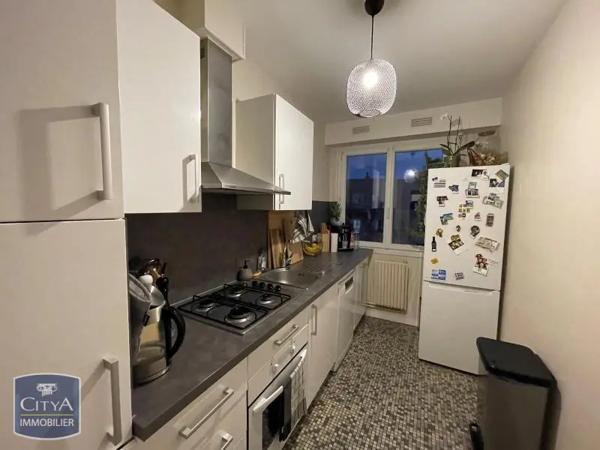 Appartement à louer 3 pièces 60.95m² Le Mans (72000)