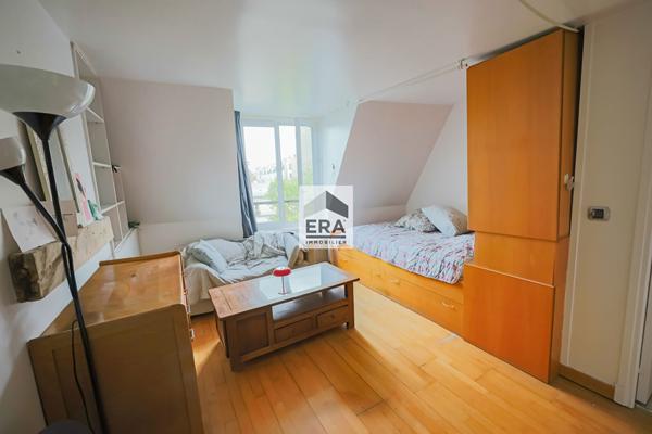 Appartement Paris 1 pièce(s) 24.6 m2