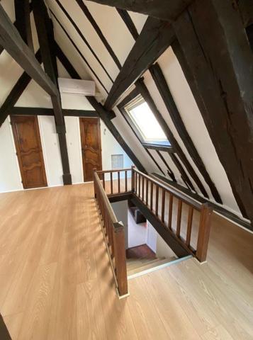 Paris (75004) Rare au cœur du Marais historique - duplex - au pied du métro Saint-Paul - dans l'ancien hôtel Séguier