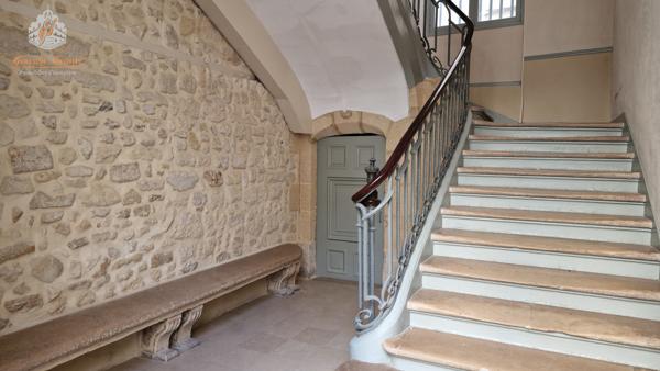 Paris (75004) Rare au cœur du Marais historique - duplex - au pied du métro Saint-Paul - dans l'ancien hôtel Séguier