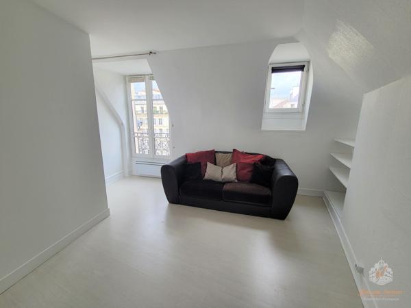 Paris (75004) Rare au cœur du Marais historique - duplex - au pied du métro Saint-Paul - dans l'ancien hôtel Séguier