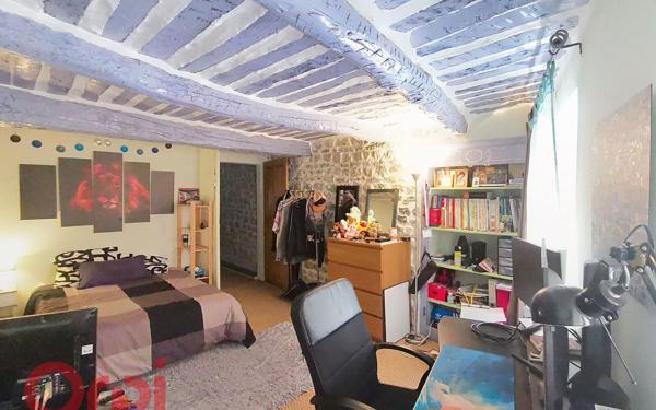 Maison à vendre    4 pièces •  Ollioules