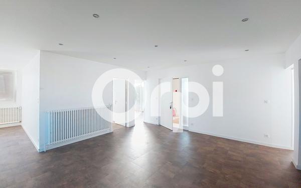 Appartement à louer    4 pièces • 88,89 m2 Saint-Flour