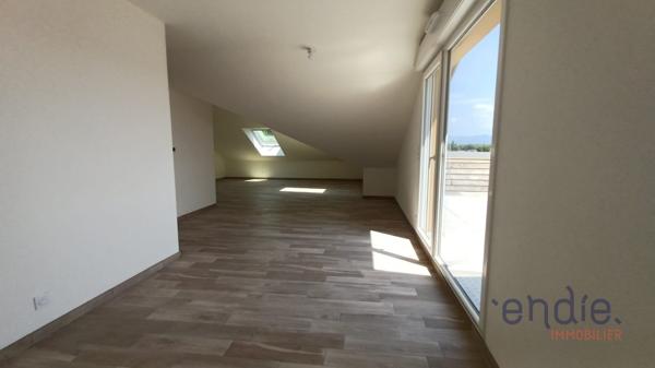 ROSENAU – Magnifique F2 de standing au dernier étage avec terrasse de 18,86 m²