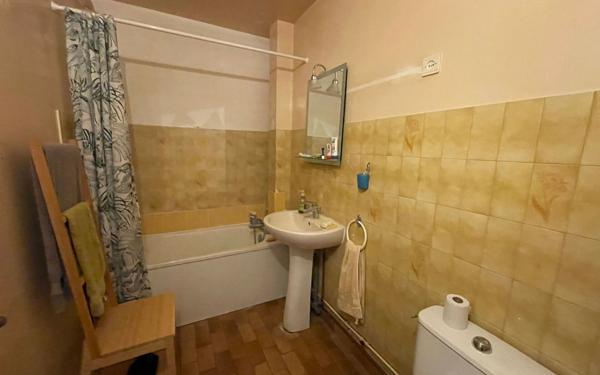 Appartement à vendre    2 pièces • 45 m2 Arcueil