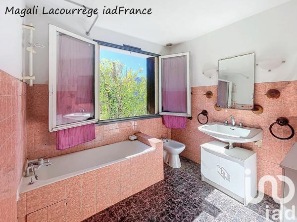 House for sale 6 rooms 163 m² Lourdes