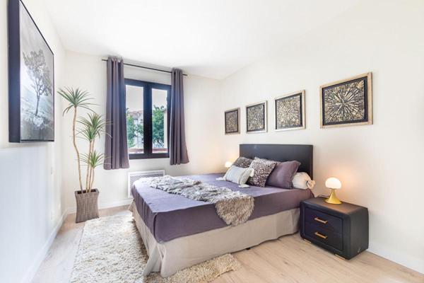 Appartement Carpentras 3 pièce(s) 73.47 m2 refait à neuf