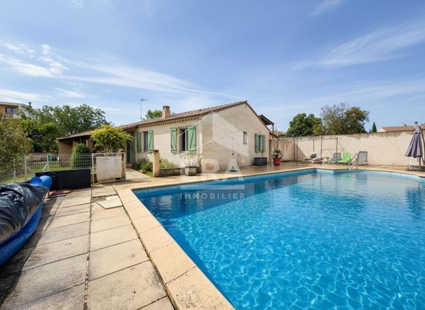 A VENDRE 13860 PEYROLLES EN PROVENCE MAISON TYPE 5 PIECES D'ENVIRON 98 M² AVEC JARDIN, PISCINE ET GARAGE
