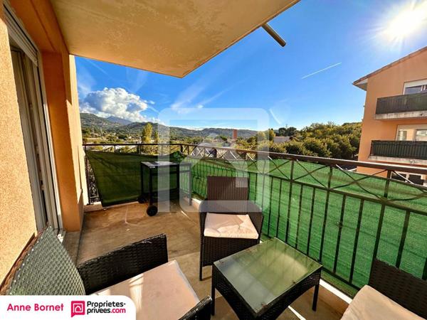 GRASSE - Appartement 3 pièces, 2 parkings, piscine