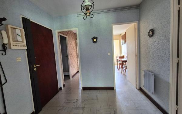 Appartement à vendre    4 pièces • 105 m2 Bayonne