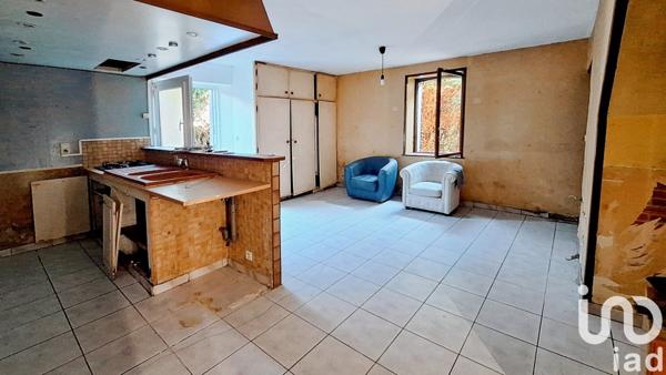 Maison 3 pièces de 55 m² à Attigny (08130)