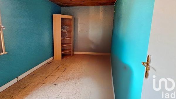 Maison 3 pièces de 55 m² à Attigny (08130)