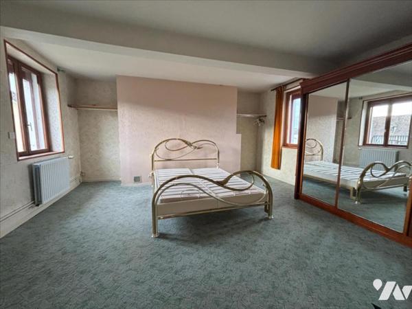 Criquebeuf, maison ancienne