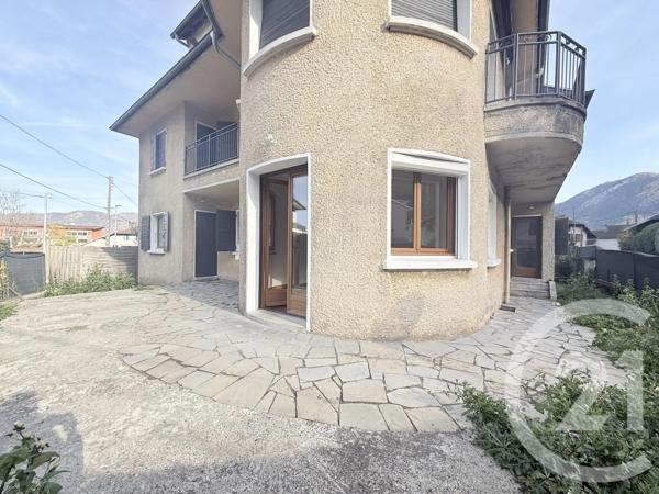 Appartement T4 à vendre  4 pièces - 97,50 m 2   SCIONZIER  - 74