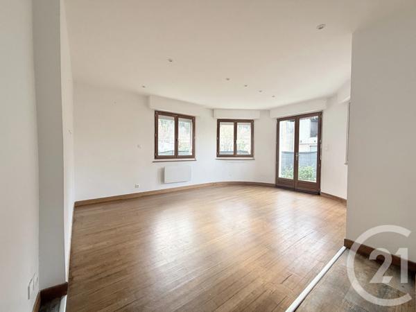 Appartement T4 à vendre  4 pièces - 97,50 m 2   SCIONZIER  - 74