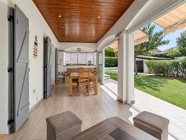 VILLA 4 CHAMBRES, PLEIN SUD, AU CALME ET À L’ABRI DES REGARDS