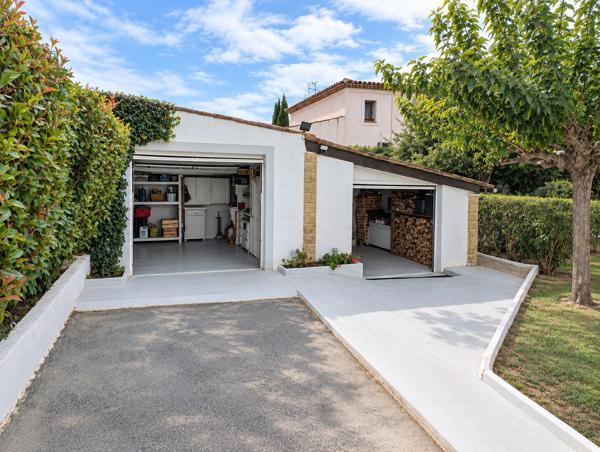 VILLA 4 CHAMBRES, PLEIN SUD, AU CALME ET À L’ABRI DES REGARDS
