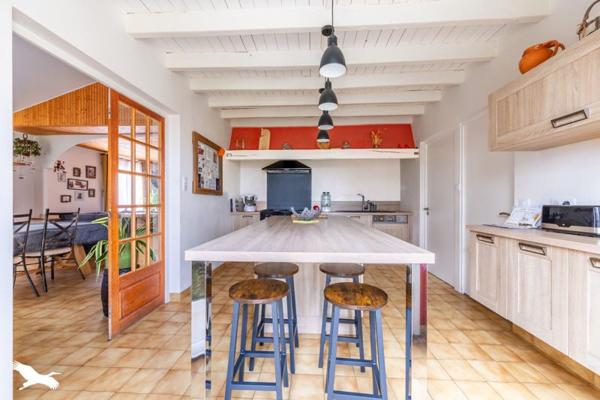 Maison à vendre |                                       La Ferrière |                                        7 pièces  |  189 m²
