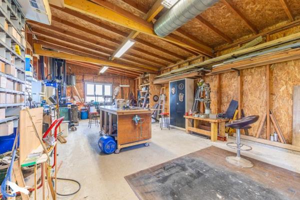 Maison à vendre |                                       La Ferrière |                                        7 pièces  |  189 m²
