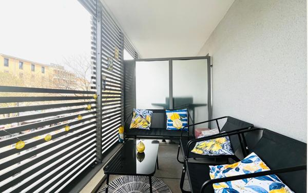 Appartement à vendre    1 pièce • 36,02 m2 Tassin-la-Demi-Lune