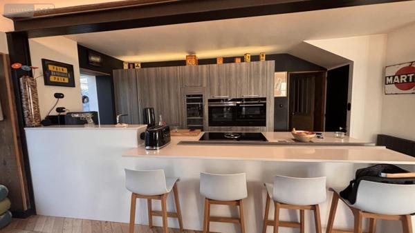 Maison à vendre à Sainte-Marie-de-Ré en Charente-Maritime (17740), ref : 17018-1207