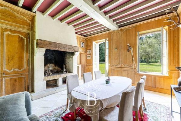 Rambouillet, Maison 13 Chambres -  723 m² à vendre