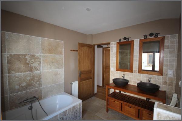Maison à AUBIGNE-RACAN, 72800 - 6 pièces 150m²