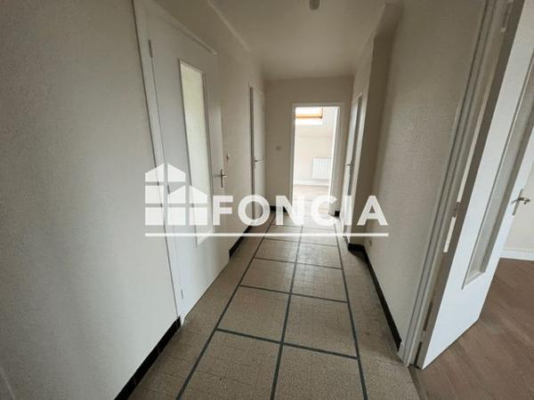 Location Appartement 3 pièces 52.87 m² - 343 RUE PIERRE BROSSOLETTE Guilherand-granges 07500