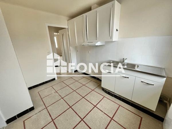 Location Appartement 3 pièces 52.87 m² - 343 RUE PIERRE BROSSOLETTE Guilherand-granges 07500