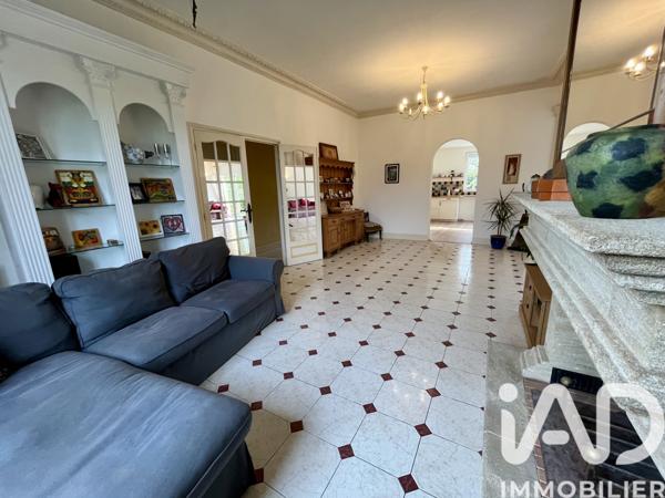 Maison à vendre 7 pièces 170 m² Ambarès-et-Lagrave