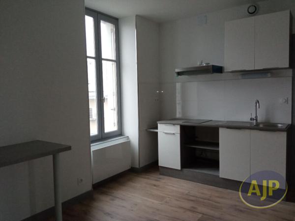 Location appartement Chateaubriant : 472 € - AJP Immobilier Châteaubriant