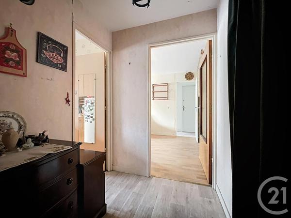 Appartement F3 à vendre  3 pièces - 63,31 m2 PARIS - 75020