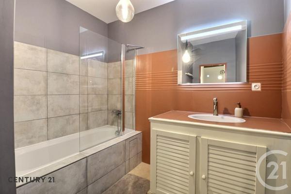 Maison à vendre  4 pièces - 108,30 m2 MONTEUX - 84