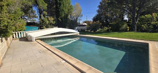 Caumont-sur-Durance (84510) PROPRIETE 225M² avec 2 logements, PISCINE, TERRAIN 1490m²