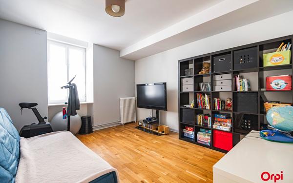 Maison à vendre    7 pièces • 210 m2 Reims