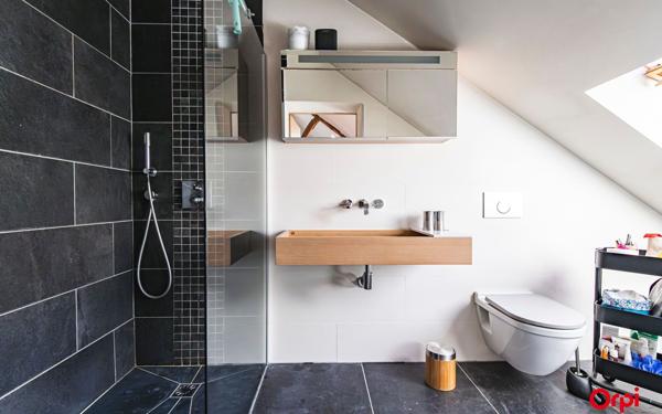 Maison à vendre    7 pièces • 210 m2 Reims