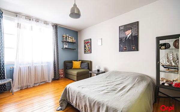 Maison à vendre    7 pièces • 210 m2 Reims