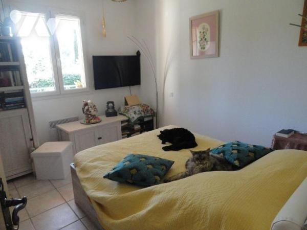 EN EXCLUSIVITE EN FOND D'IMPASSE VILLA de plain-pied  d'une superficie habitable de 91m² sur un...